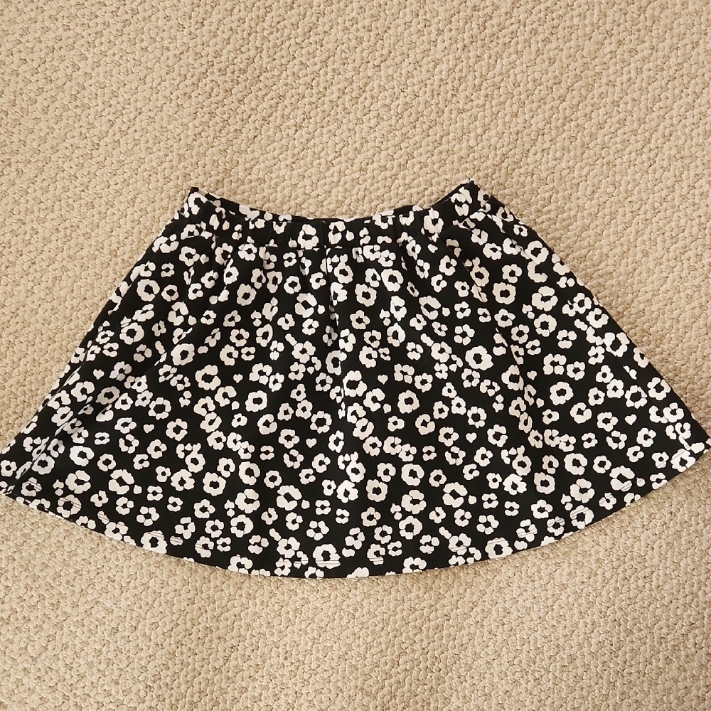 Gymboree Floral Black and White Skirt For Girls